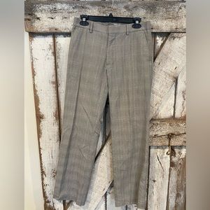 Men’s plaid dress pants